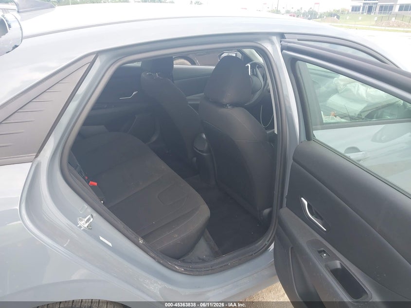 2022 HYUNDAI ELANTRA auction photo 7
