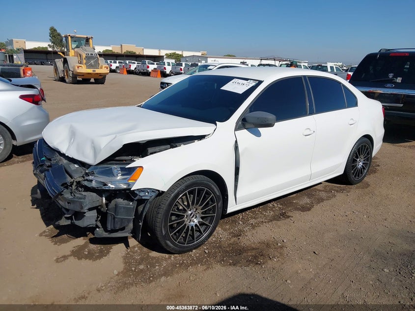 2014 Volkswagen Jetta 2.0l S 3VW1K7AJ9EM373232 photo 1