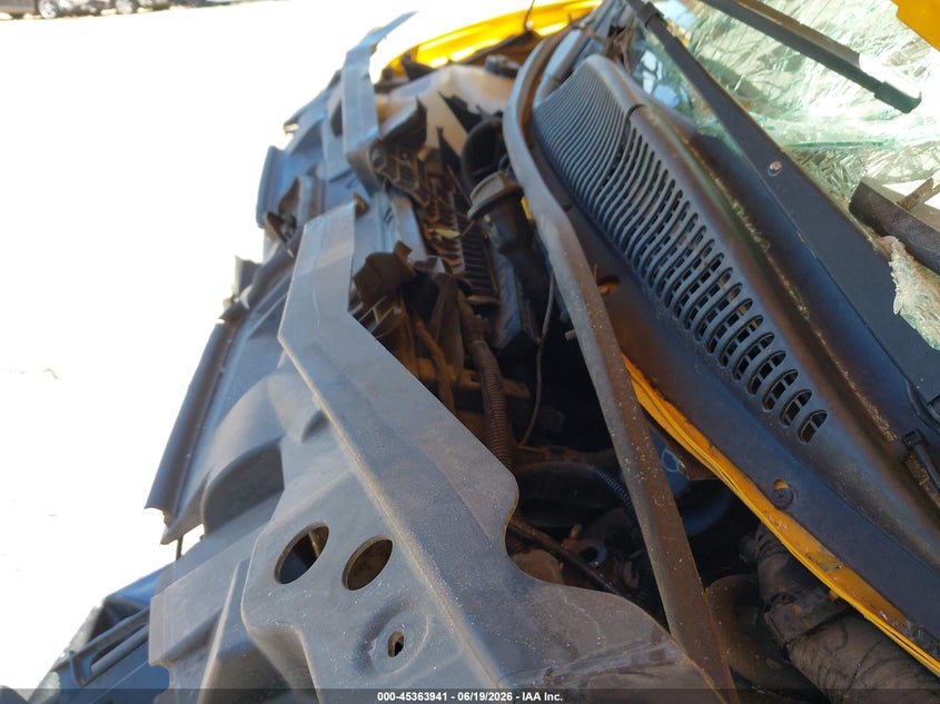 2021 GMC Savana Cutaway Work Van VIN: 7GZ37TC78MN007602 Lot: 45363941