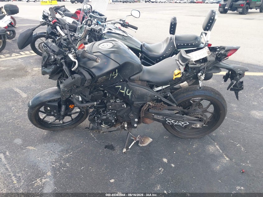 2022 Yamaha Mt-03 VIN: MH3RH20Y6NK008439 Lot: 45363944