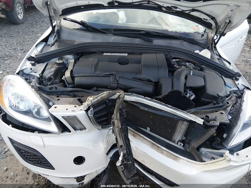 2011 Volvo Xc60 3.2 VIN: YV4952DZ8B2220052 Lot: 45364132