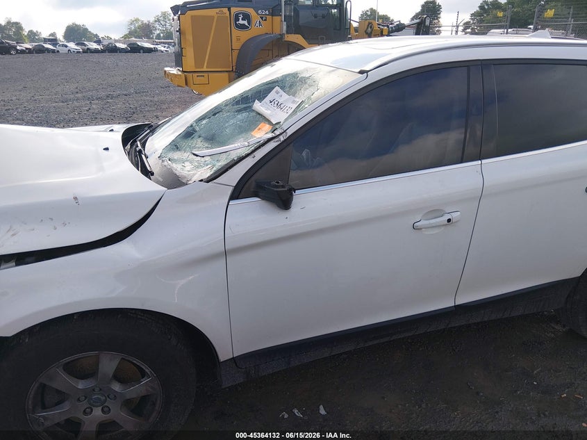 2011 Volvo Xc60 3.2 VIN: YV4952DZ8B2220052 Lot: 45364132