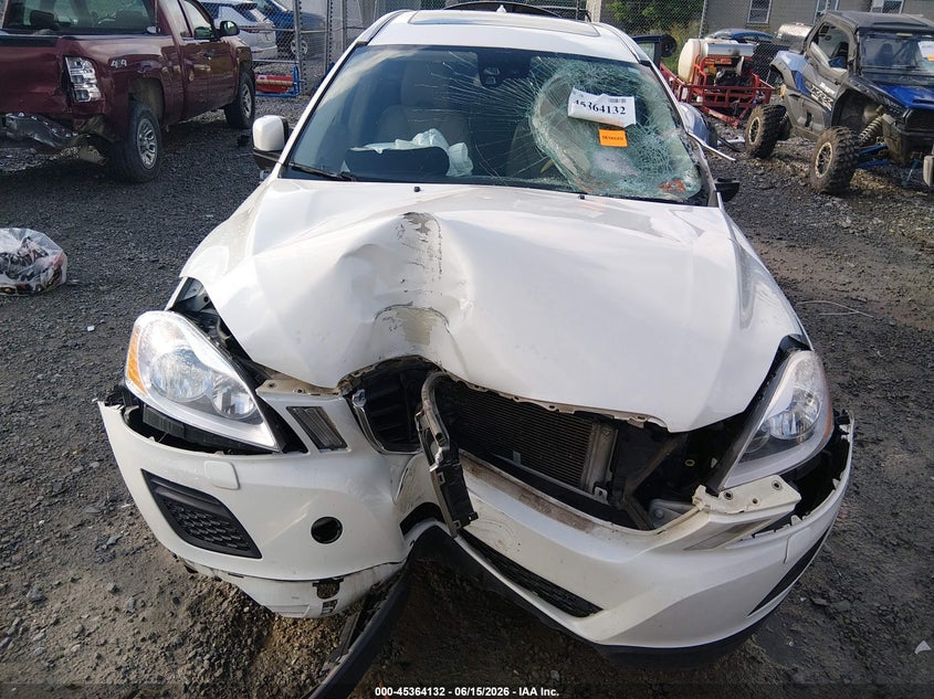 2011 Volvo Xc60 3.2 VIN: YV4952DZ8B2220052 Lot: 45364132