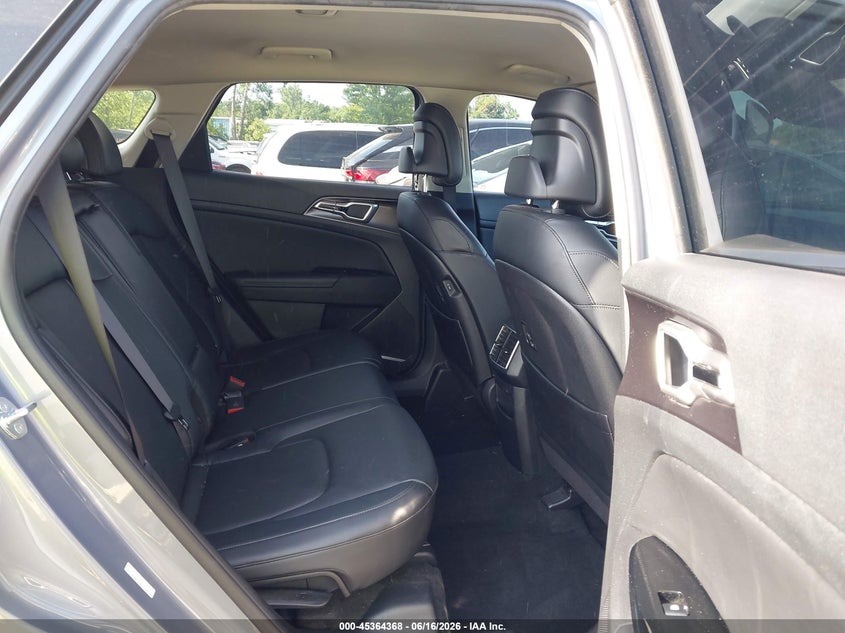 2023 KIA SPORTAGE auction photo 8