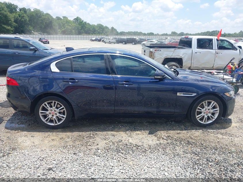 2017 Jaguar Xe 25T Premium VIN: SAJAD4BG4HA950461 Lot: 45364380