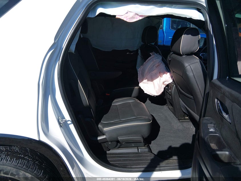 2023 CHEVROLET TRAVERSE auction photo 8