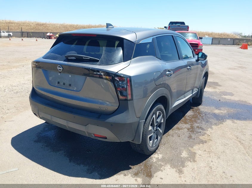 2025 NISSAN KICKS auction photo 4