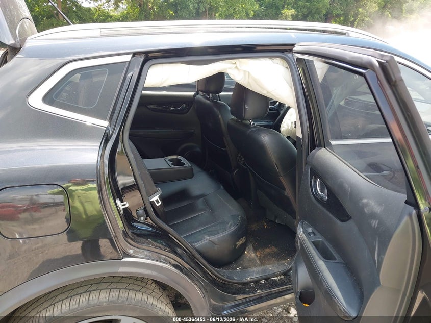 2019 NISSAN ROGUE SPORT auction photo 8