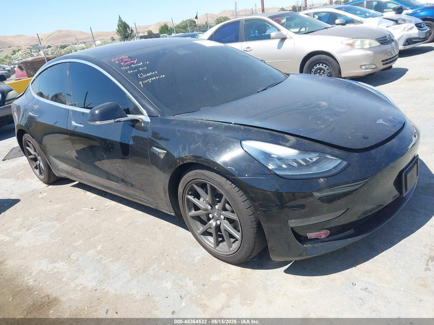 Vin: 5yj3e1ea5jf034475, lot: 45862493, tesla model 3 long range/mid range 2018 img_1