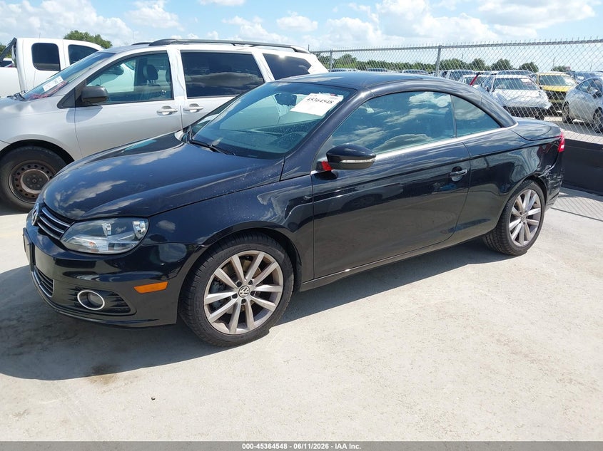 2013 VOLKSWAGEN EOS auction photo 2