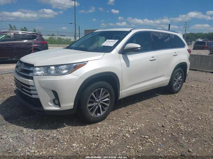 Vin: 5tdjzrfh4hs521856, lot: 45862563, toyota highlander xle 20172