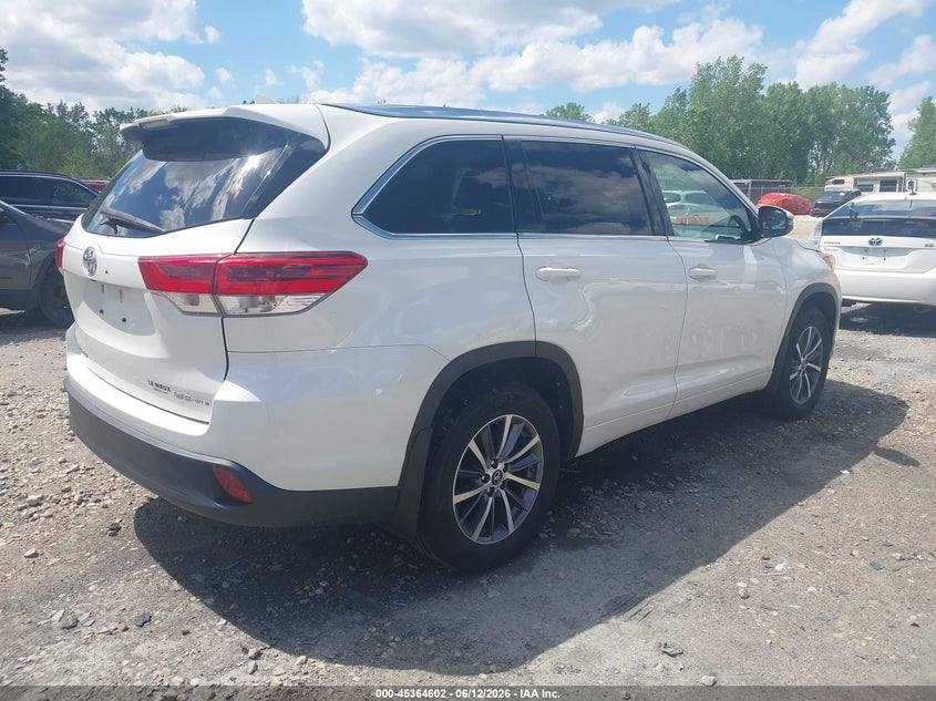 Vin: 5tdjzrfh4hs521856, lot: 45862563, toyota highlander xle 20174