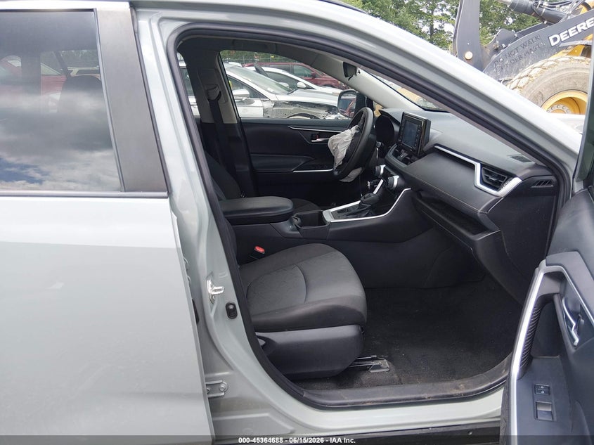VIN 2T3P1RFV3NW274315 2022 TOYOTA RAV4 XLE