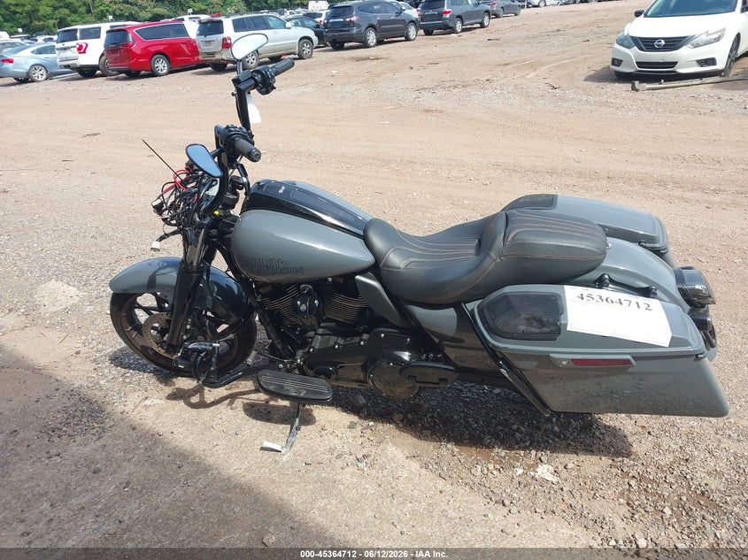 2022 Harley-Davidson Flhxst VIN: 1HD1ABL13NB643101 Lot: 45364712