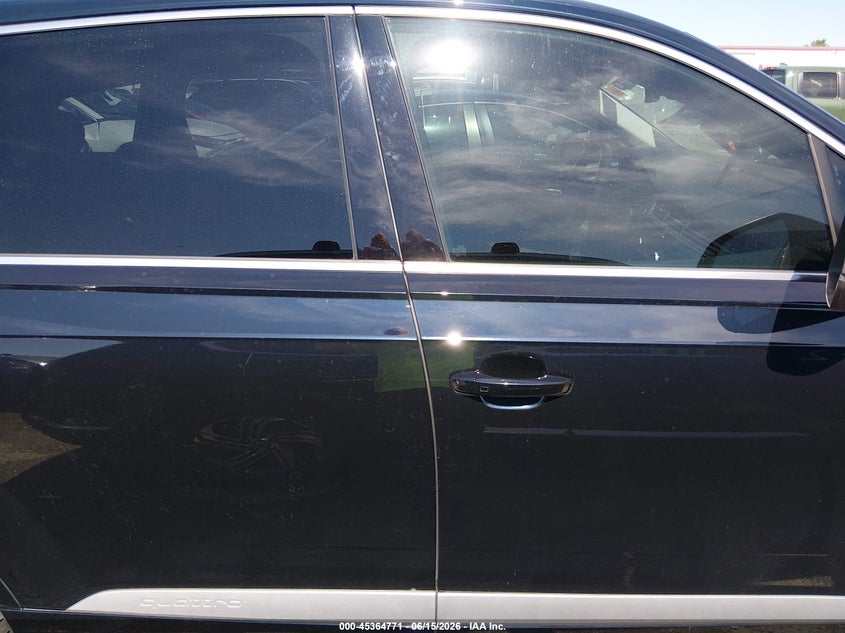 AUDI Q7 - zdjęcie 13