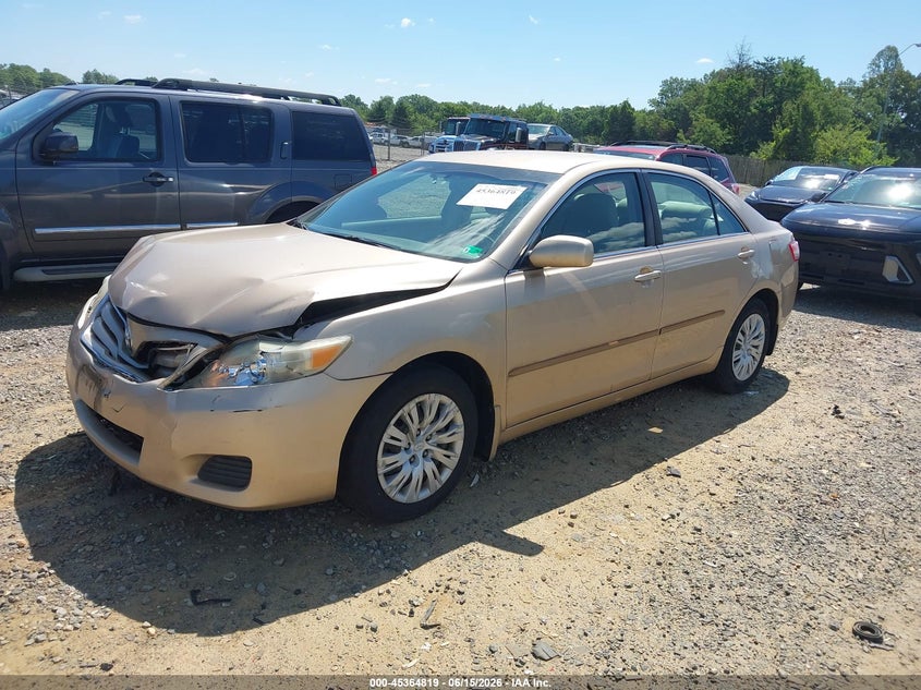 2010 Toyota Camry Le 4T1BF3EK3AU091077 photo 1