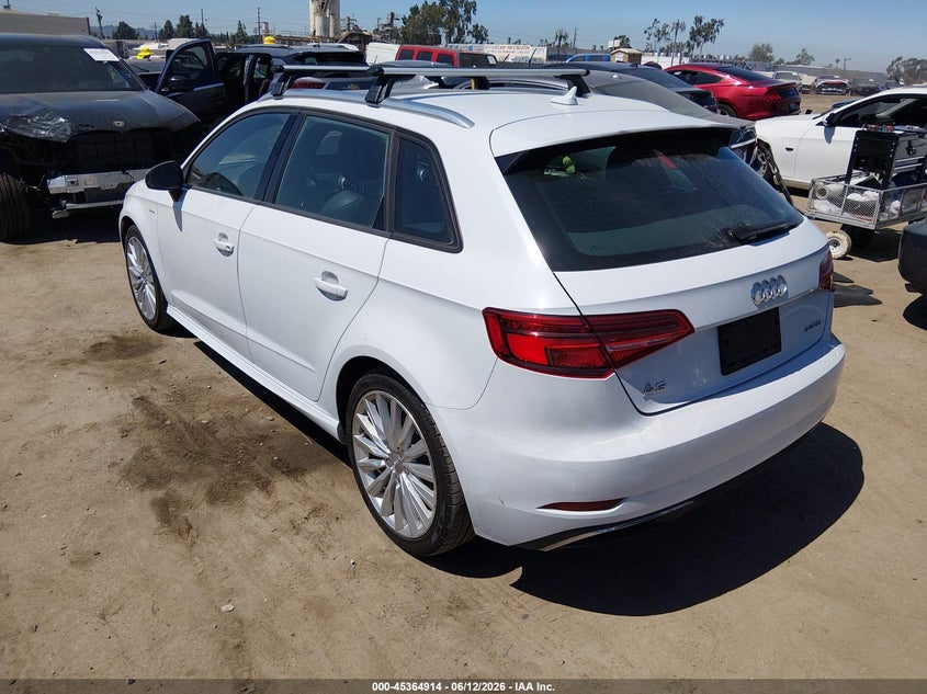 Vin: wauupbff2ha034674, lot: 45862875, audi a3 sportback e-tron premium 20173