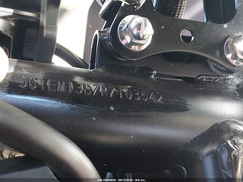 2024 Suzuki Gsx800 F VIN: JS1EM13B7R7103542 Lot: 45364935