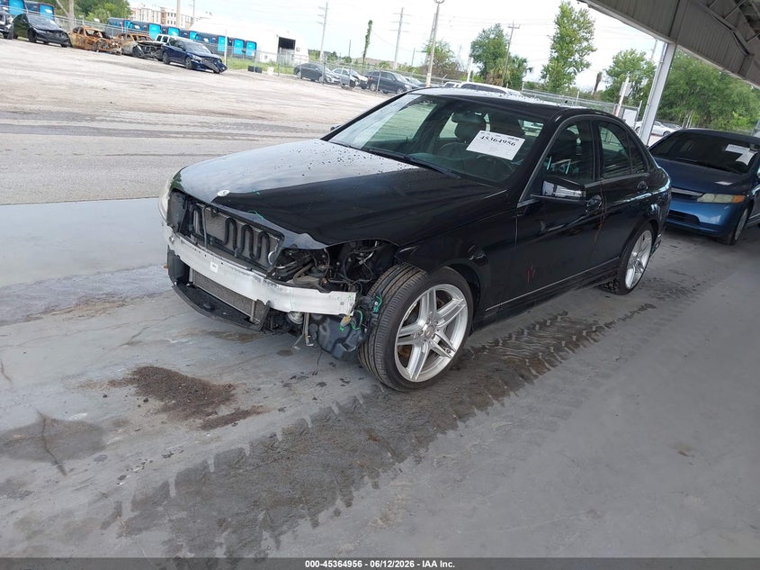 2014 MERCEDES-BENZ C 300 auction photo 2