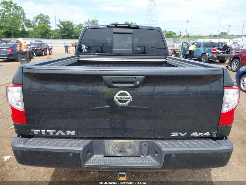 2018 NISSAN TITAN SV — Фото 17