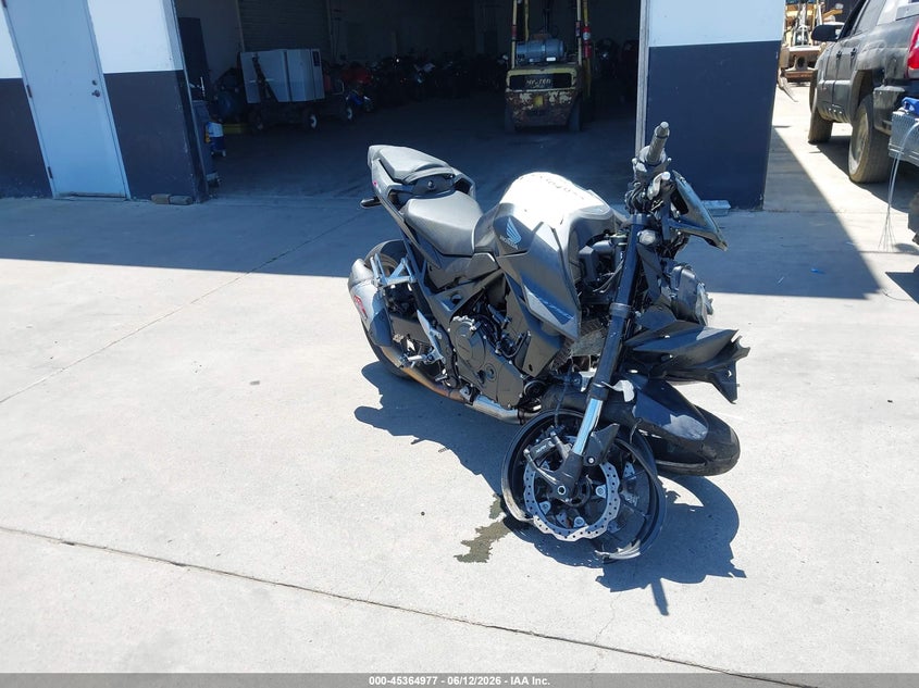2025 HONDA CB750 auction photo 1