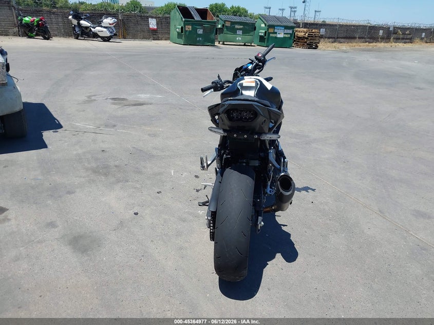 2025 HONDA CB750 auction photo 6
