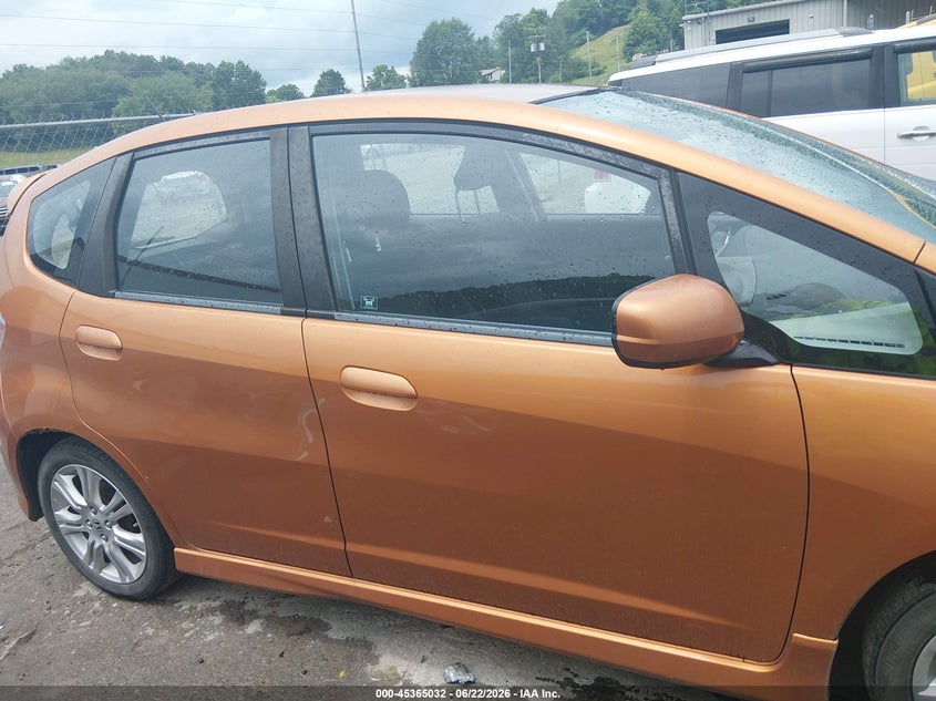 HONDA FIT 2009 VIN JHMGE87659S072465