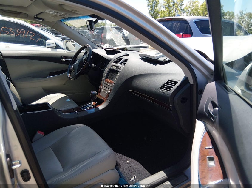 2011 LEXUS ES 350 auction photo 5
