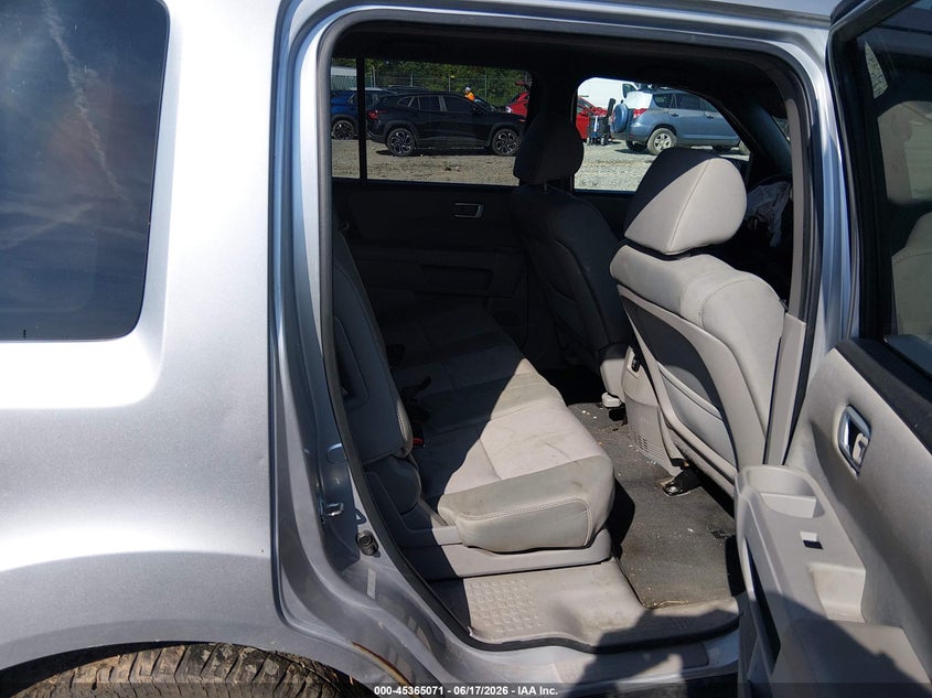 HONDA PILOT 2012 VIN 5FNYF4H44CB045481