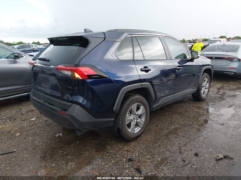 2025 TOYOTA RAV4 auction photo 4