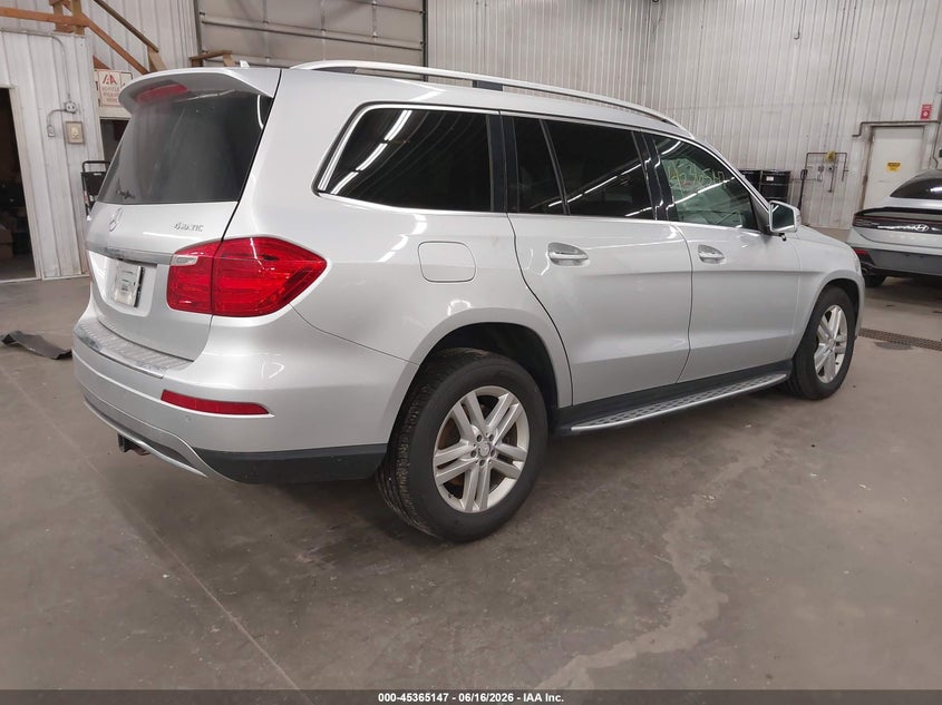 2013 MERCEDES-BENZ GL 450 auction photo 4