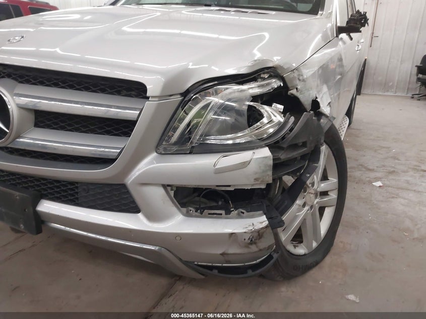 2013 MERCEDES-BENZ GL 450 auction photo 6