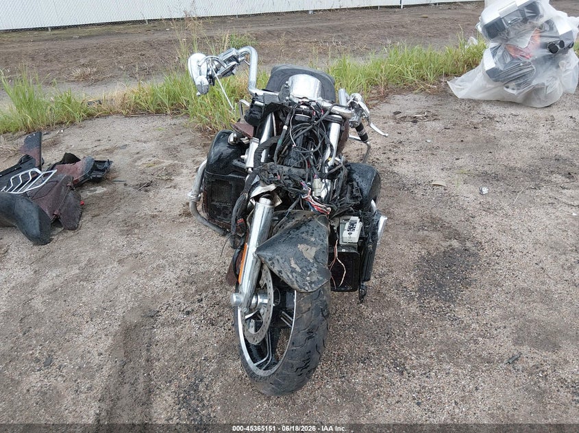 2019 HARLEY-DAVIDSON FLHTKSE auction photo 5