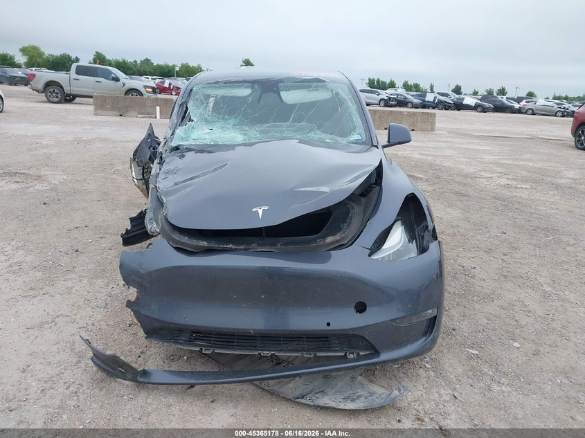 2022 Tesla Model Y Performance Dual Motor All-Wheel Drive VIN: 7SAYGDEF4NF540644 Lot: 45365178