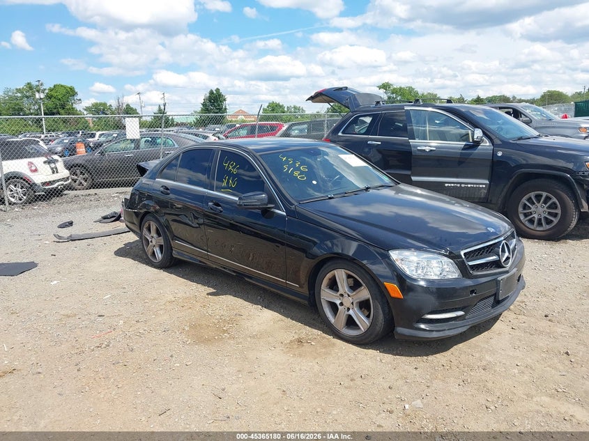 2011 MERCEDES-BENZ C 300 LUXURY 4MATIC/SPORT 4MATIC