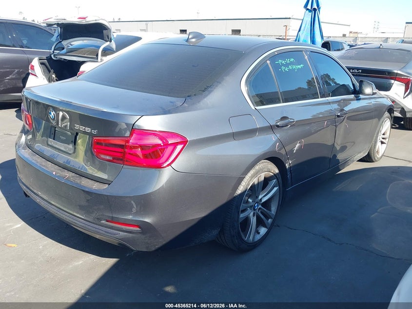 VIN WBA8E5C57JA507446 2018 BMW 328D