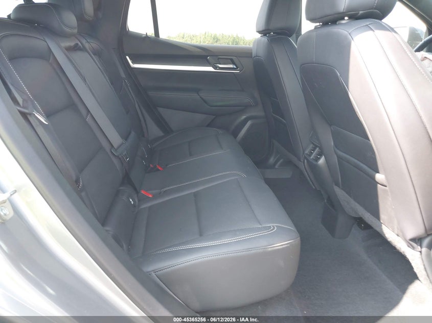 2026 GMC TERRAIN auction photo 8