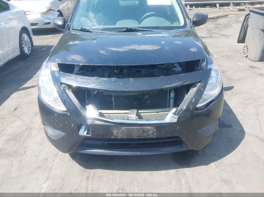 2019 Nissan Versa 1.6 S+ VIN: 3N1CN7AP7KL828557 Lot: 45365292