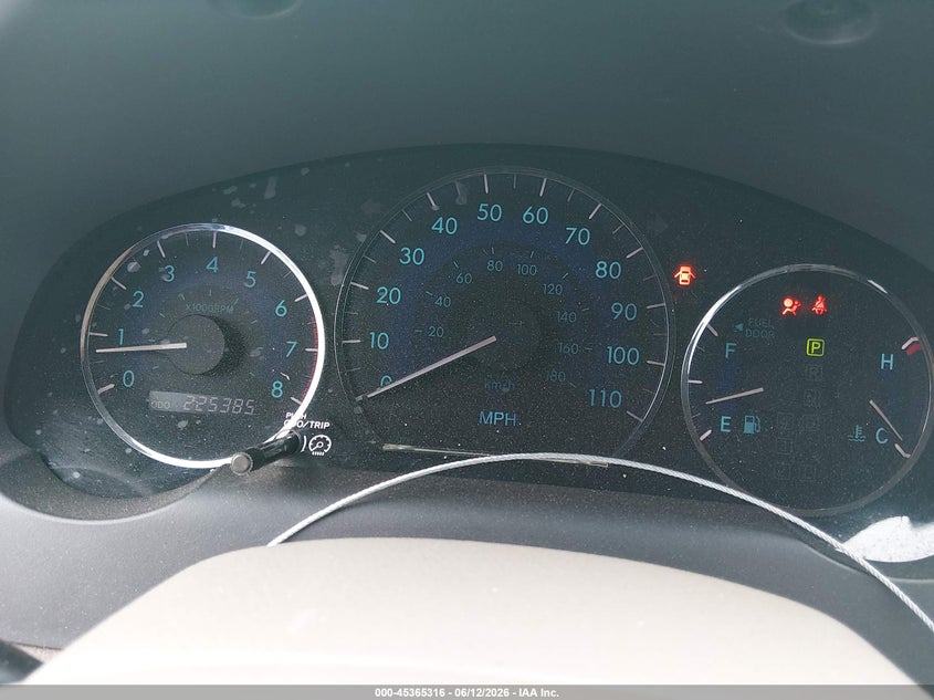 2008 TOYOTA SIENNA auction photo 7