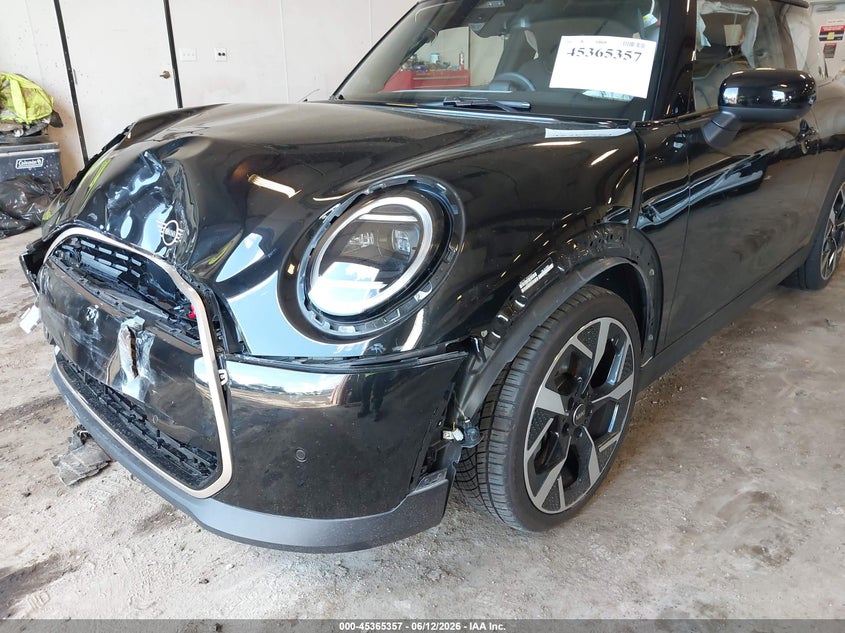 2025 MINI HARDTOP auction photo 6