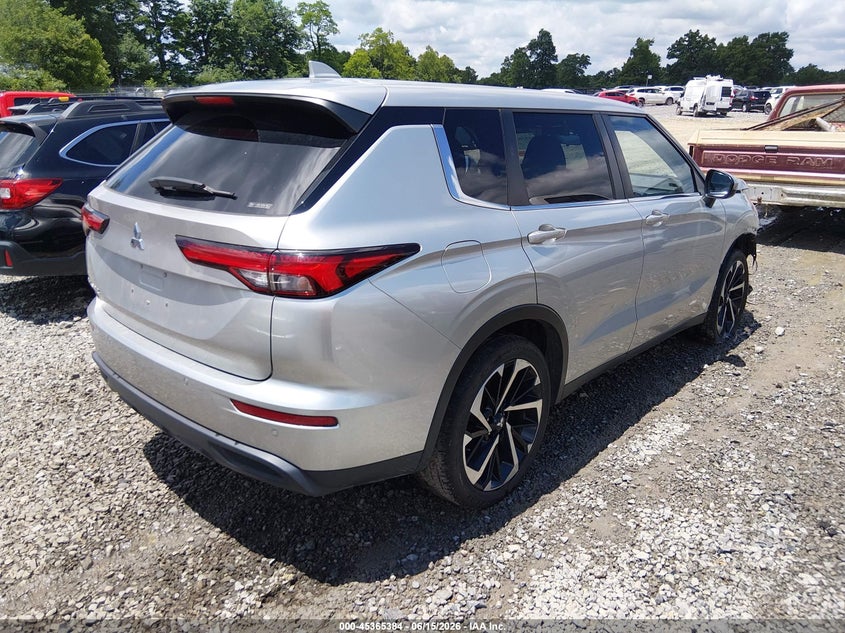 2022 MITSUBISHI OUTLANDER auction photo 4