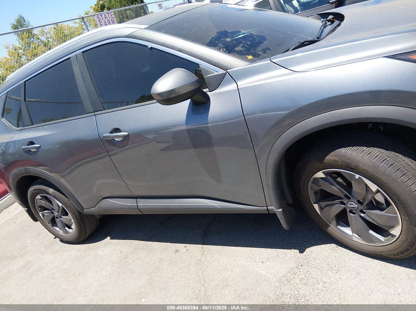 VIN 5N1BT3BA9SC870544 2025 NISSAN ROGUE SV FWD
