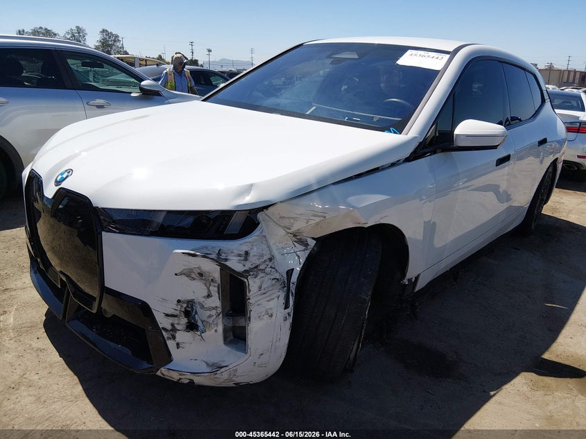 Vin: wb543cf00tcu96319, lot: 45863403, bmw ix xdrive45 20262
