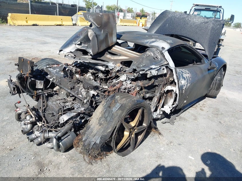 2013 FERRARI 458 SPIDER auction photo 4