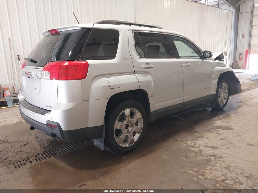 2013 GMC TERRAIN auction photo 4
