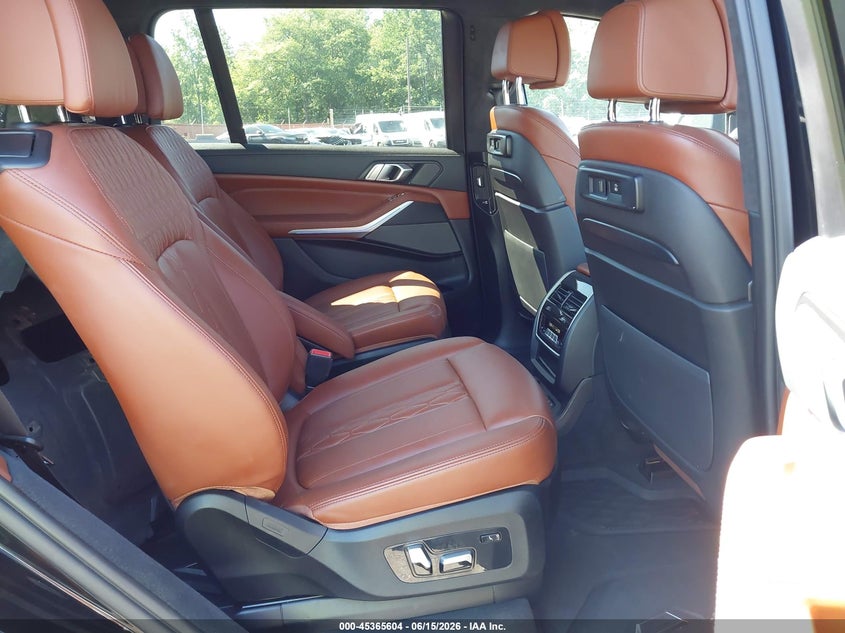 2022 BMW X7 xDrive40I VIN: 5UXCW2C09N9M57894 Lot: 45365604