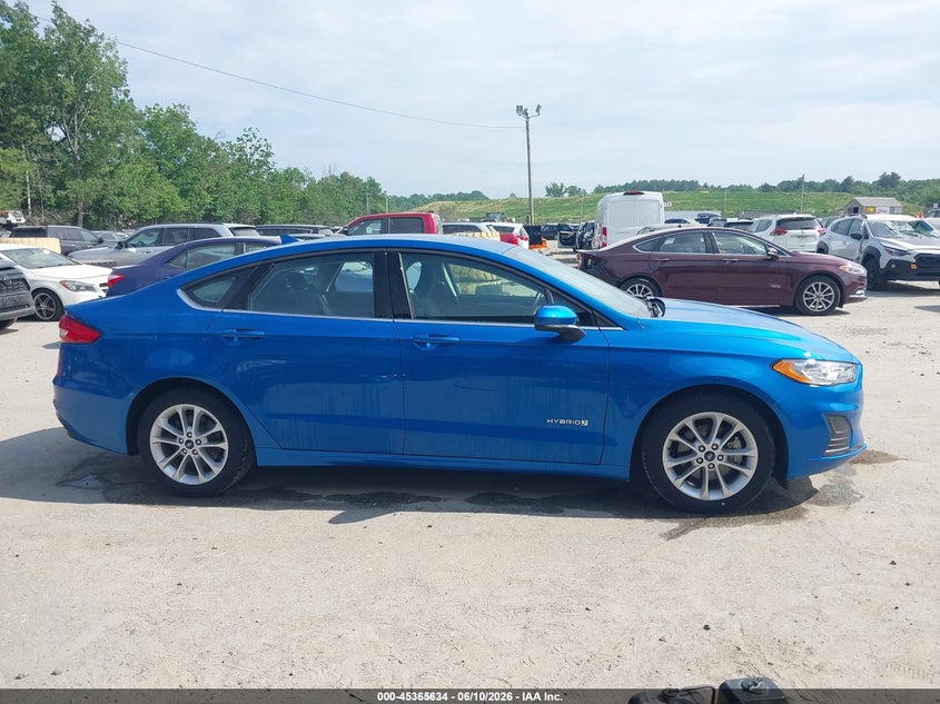 2019 FORD FUSION HYBRID SE — Photo 16