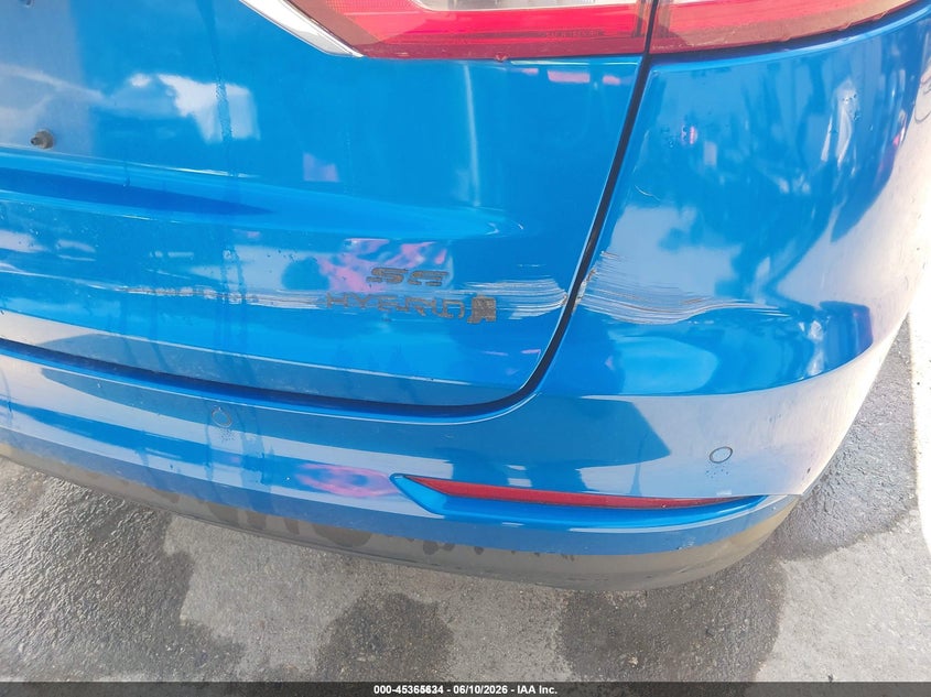 2019 FORD FUSION HYBRID SE — Photo 13