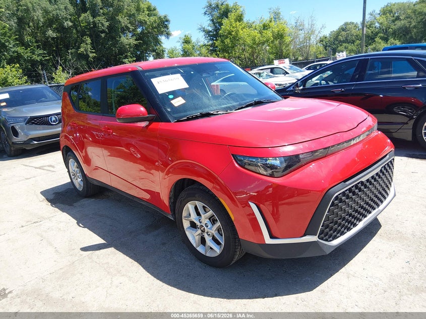 2024 KIA SOUL auction photo 1