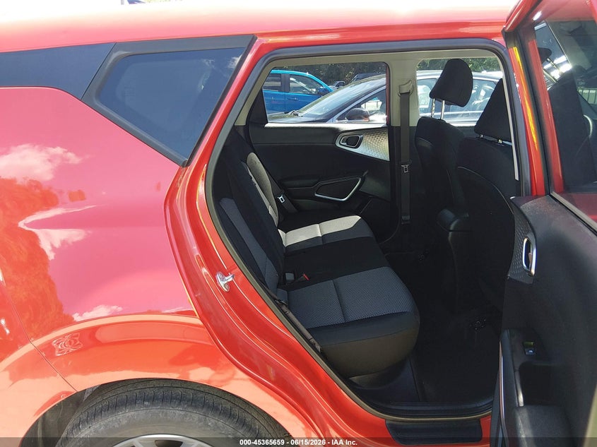 2024 KIA SOUL auction photo 8